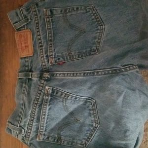 Vintage Levi's 550 relaxed tapered leg